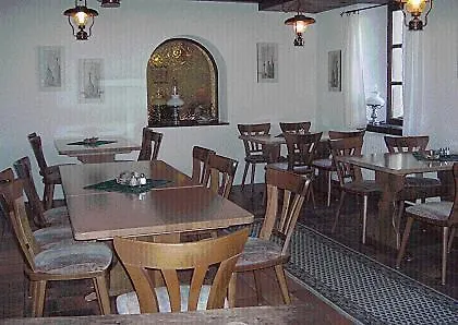 Niederthaeler Hof