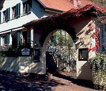Niederthaeler Hof