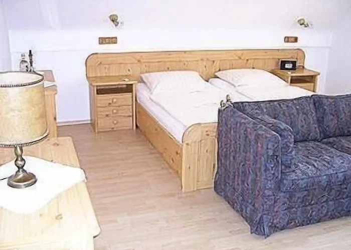 Niederthaeler Hof 3*